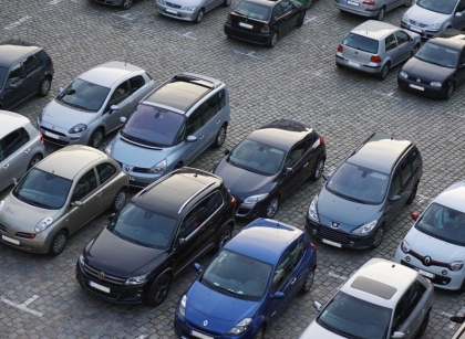 Warszawa udostępnia testową wersję aplikacji do szukania miejsc parkingowych
