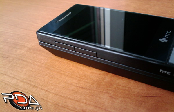 HTC Rose test - bok lewy