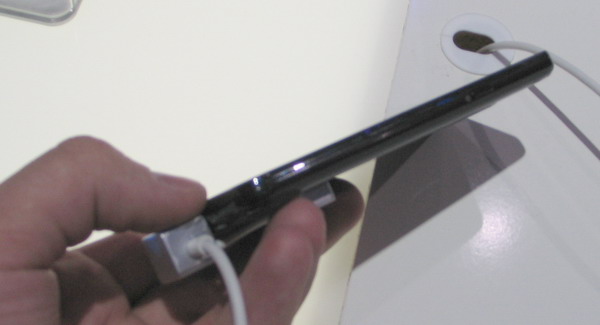 Samsung MWC 2011 Galaxy S2 3