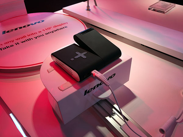 lenovoprojector4