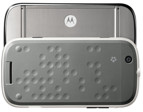 motorola-cliq white backopen