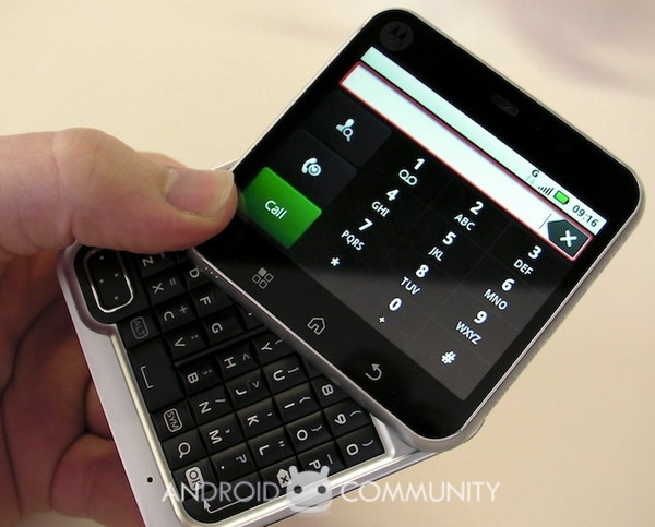motorola flipout 1