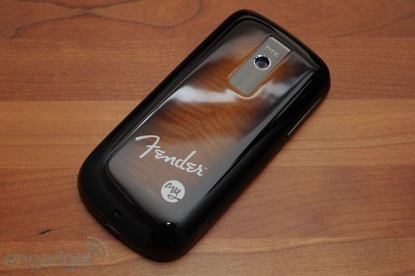 t-mobile-mytouch-fender09