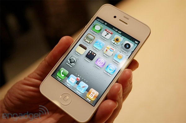 white-iphone-4-wwdc