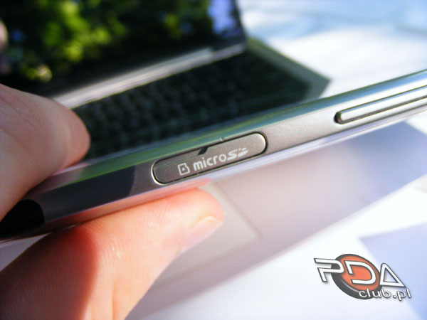 GALAXY-NOTE-10-1-011